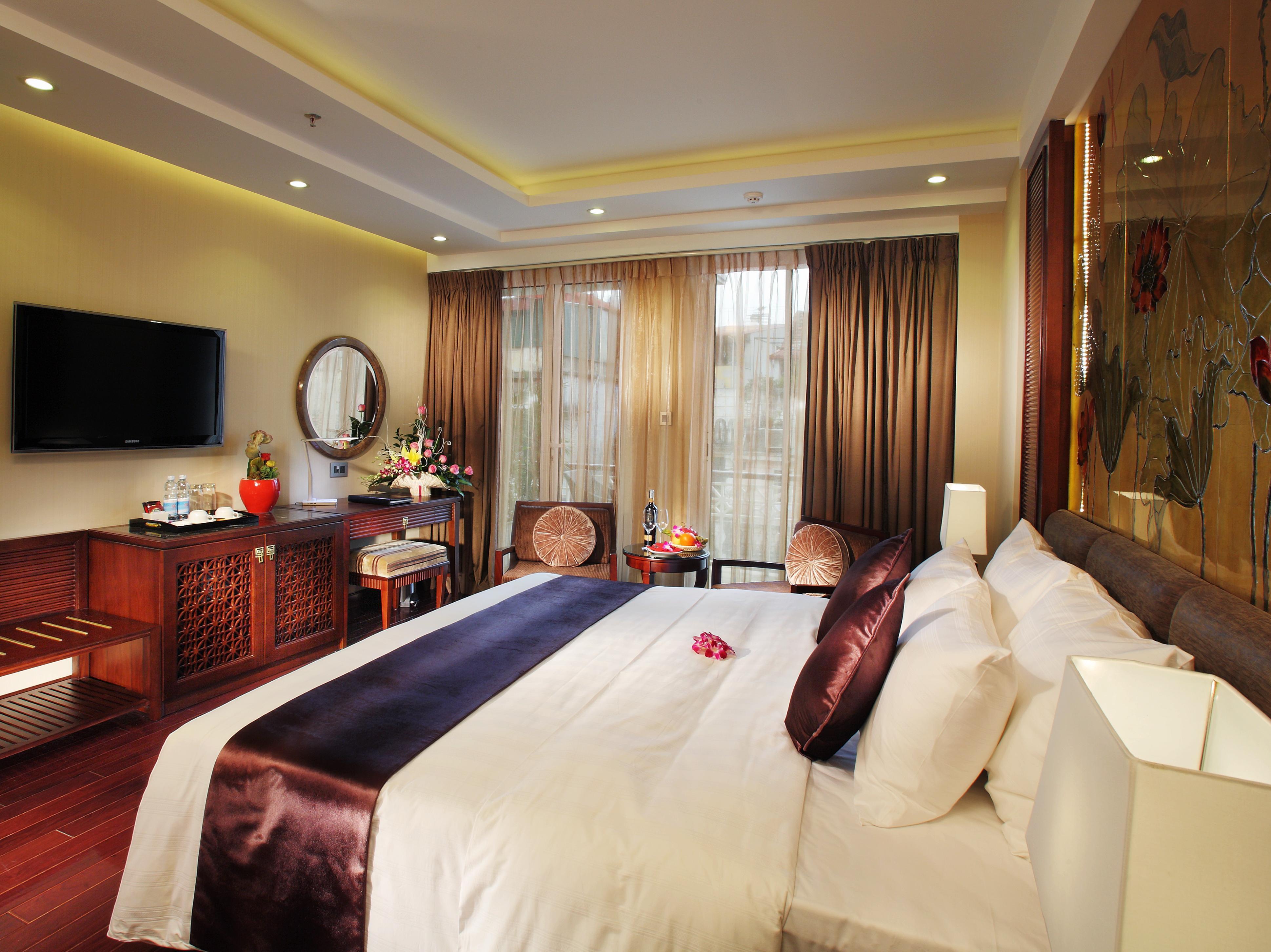 Отель Golden Silk Boutique 4*