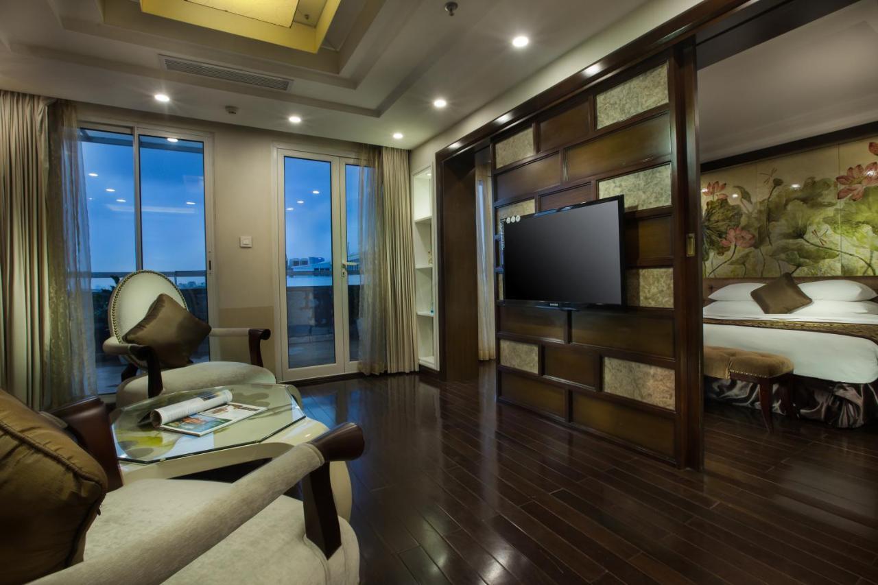 Отель Golden Silk Boutique 4*