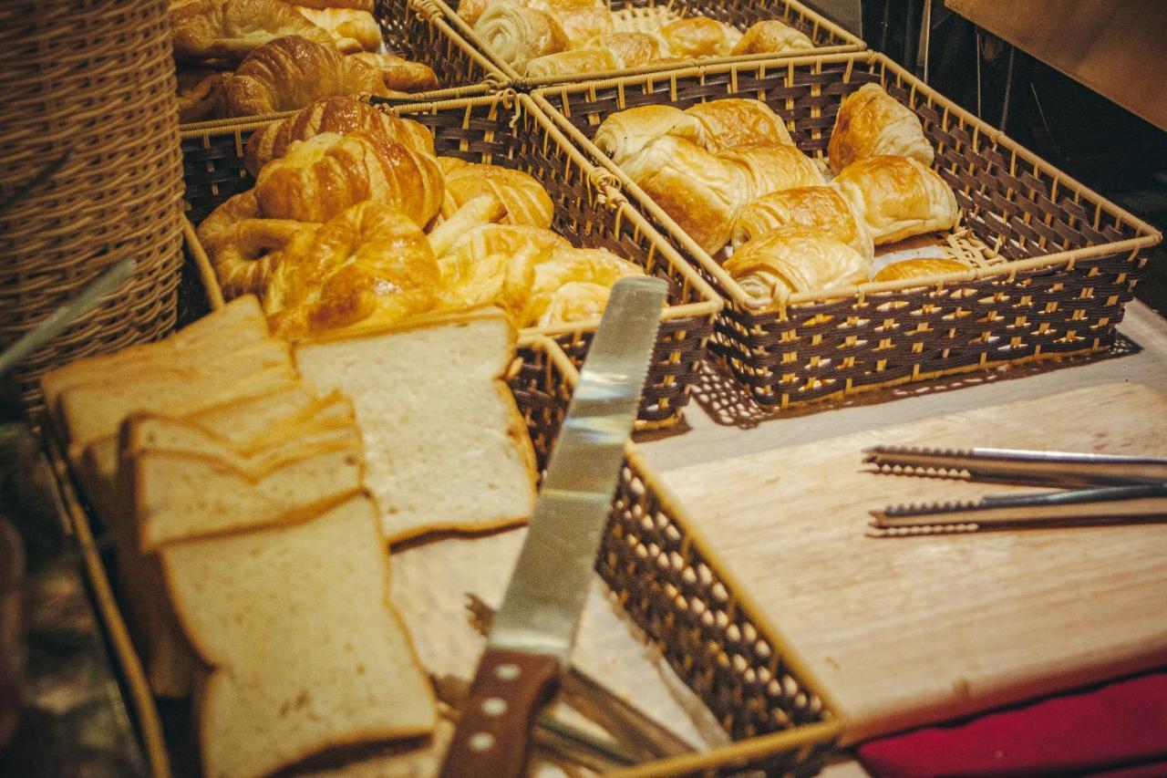 Отель Golden Silk Boutique 4*